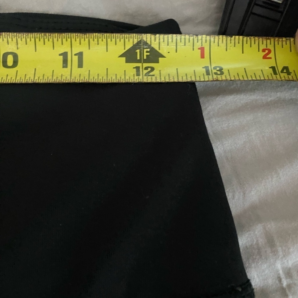 Black Nike leggings size medium - Picture 8 of 8